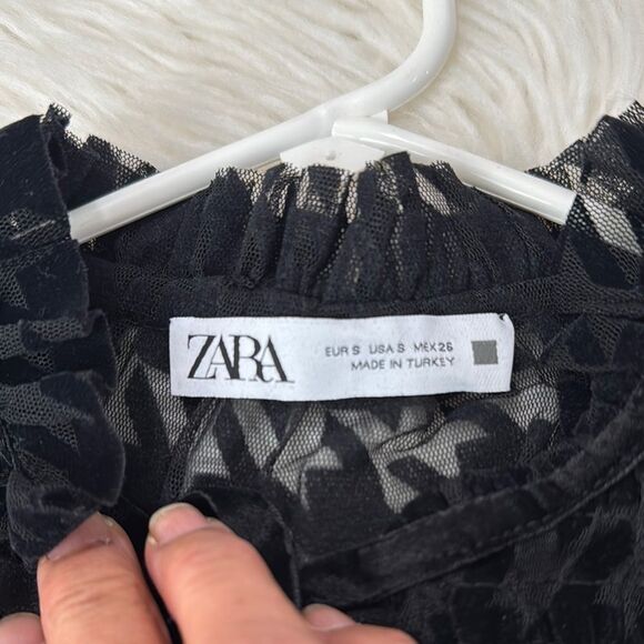 Zara Black Ribbed Buttoned Blouse with Mandarin Collar Size S - Picture 5 of 8